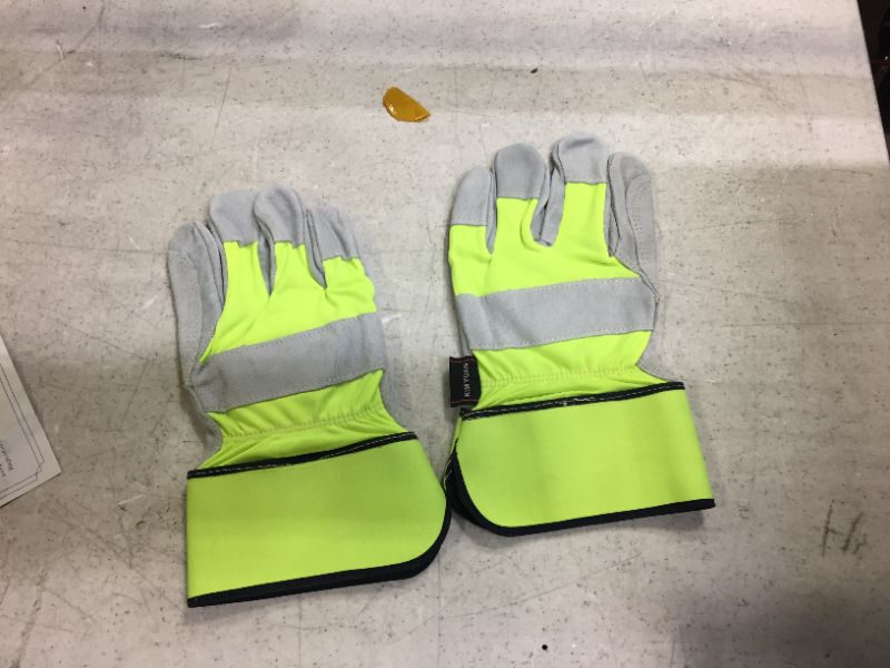 Photo 1 of Kim Yuan men's yellow and gray gloves 