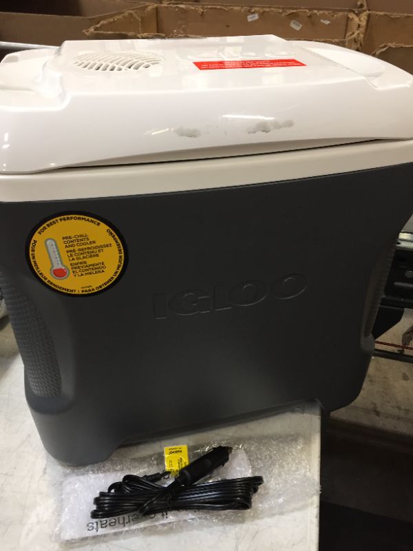 Photo 2 of IGLOO 28-QUART ICELESS THERMOELECTRIC COOLER - CARBON, GRAY