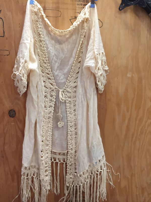 Photo 3 of Zola Crochet Trim Kimono Cover Up With Tassel Size M