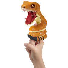 Photo 1 of Fingerlings Untamed Snakes Toxin Rattle Snake Interactive Finger Toy New
