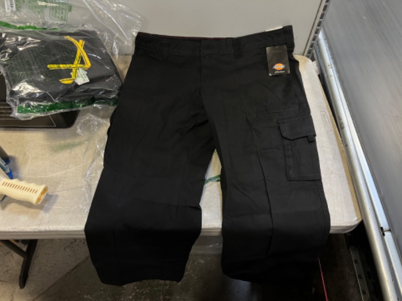 Photo 2 of Dickies Women's Relaxed Fit Straight Leg Cargo Pant (16R)