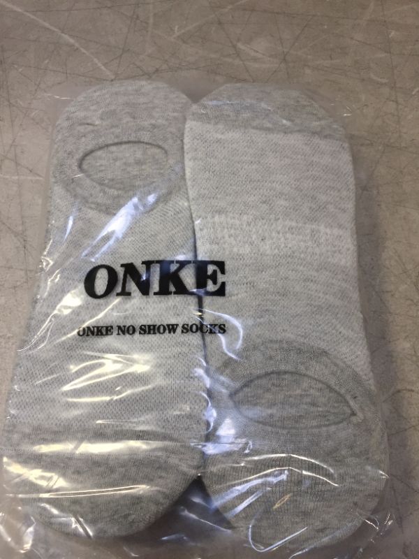 Photo 2 of ONKE UNIXSEX 6 PAIRS WOMENS SOCKS LIGHT GRAY SIZE LARGE 