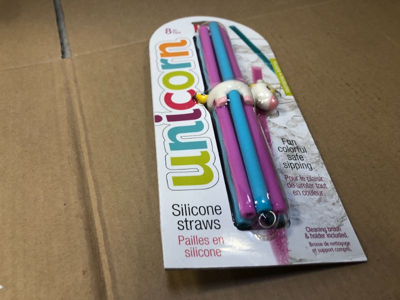 Photo 1 of JOIE MSC 8 PIECE REUSABLE UNICORN SILICONE STRAWS W/HOLDER & CLEANING BRUSH
