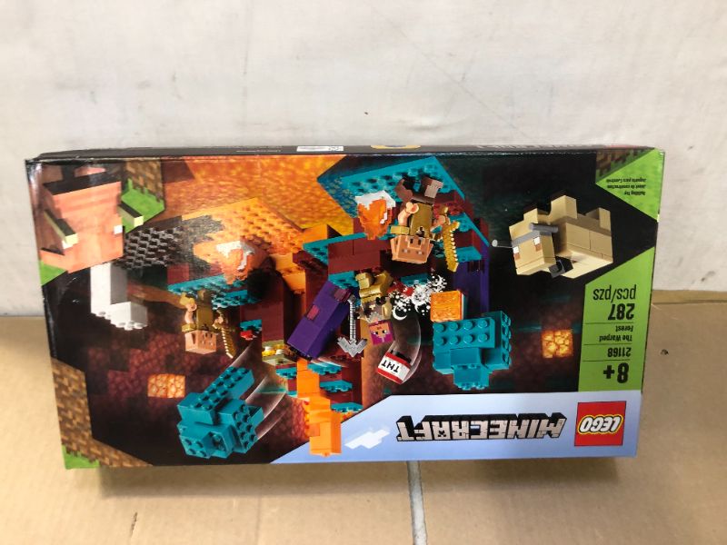 Photo 4 of BRAND NEW FACTORYSEALED LEGO Minecraft The Warped Forest Building Toy 21168

