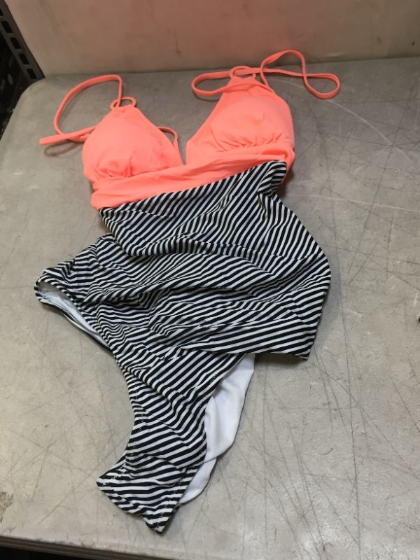 Photo 1 of Cupshe Bikini size xl 