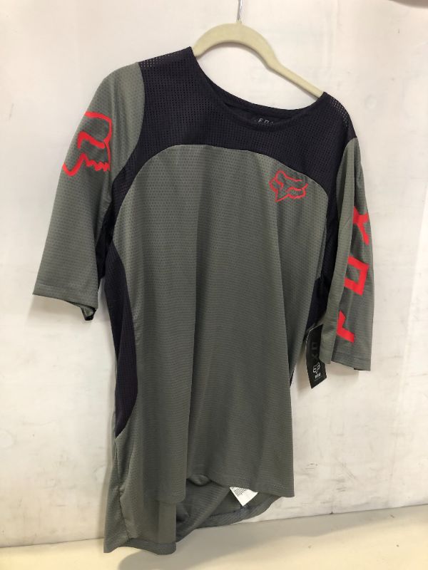 Photo 2 of Fox Racing
Defend Short Sleeve Fast Jersey MEN'S MEDIUM