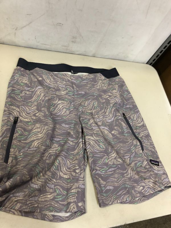 Photo 2 of PATAGONIA
PATAGONIA WOMEN'S TYROLEAN SHORTS 10