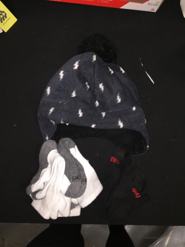 Photo 1 of BEANIE / HANES SOCKS (KIDS) SOLD AS IS 