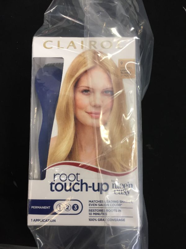Photo 2 of 2 PACK Clairol Root Touch-Up Permanent Hair Color Kit