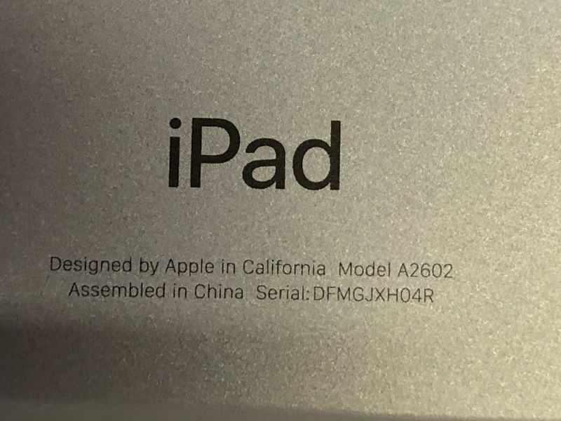 Photo 5 of 2021 Apple 10.2-inch iPad (Wi-Fi, 64GB) - Silver MODEL  A2602
