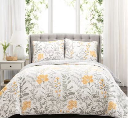 Photo 1 of 3pc Aprile Reversible Quilt Set - Lush Décor FULL/QUEEN
