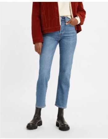 Photo 1 of Levi's® Women's High-Rise Wedgie Straight Cropped Jeans SIZE 31 
