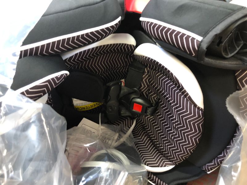 Photo 1 of Graco 4ever DLX 4-in-1 Convertible Car Seat - Zagg