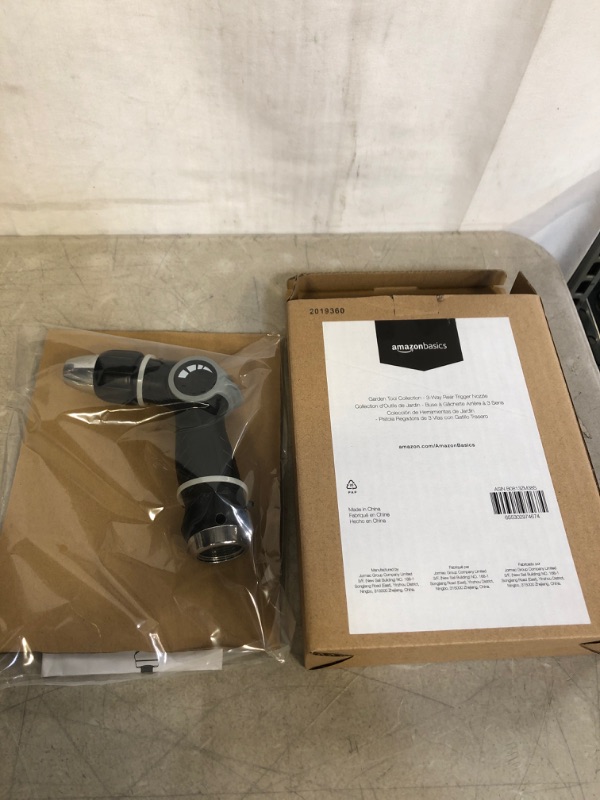 Photo 1 of Amazon Basics Garden Tool Collection - 3-way Rear Trigger Nozzle
