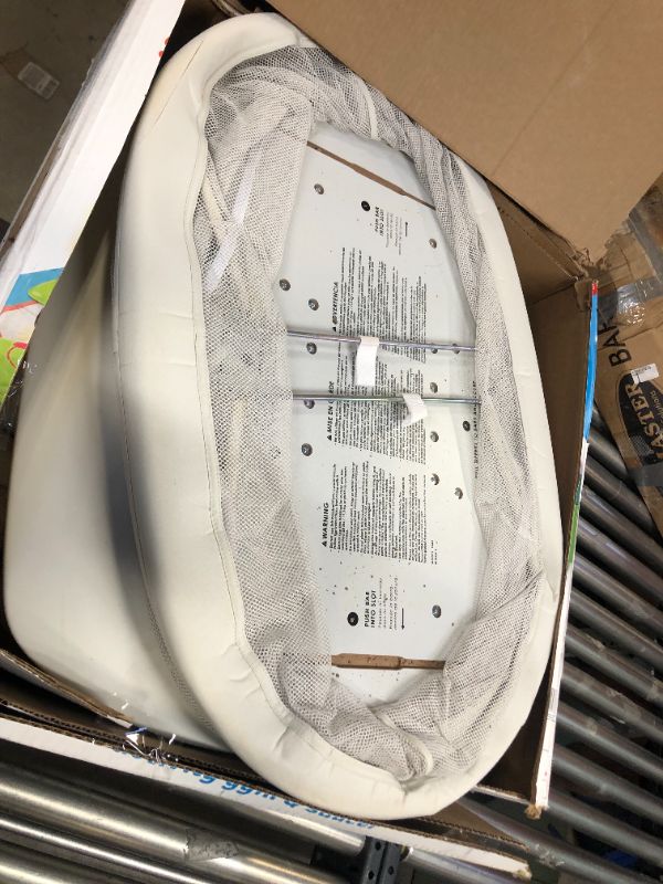 Photo 3 of 4moms mamaRoo sleep bassinet bluetooth baby bassinet