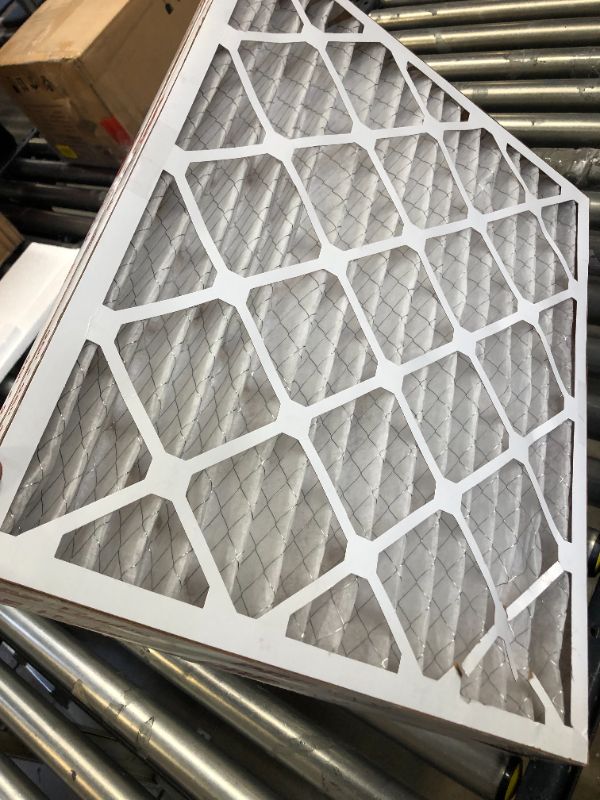 Photo 2 of Set of 2 Flanders Merv 8 Pre-Pleat 40 Lpd Standard-Capacity Air Filter, 20X25X2 In.