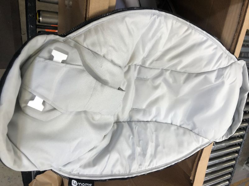 Photo 4 of 4moms Baby Bassinet