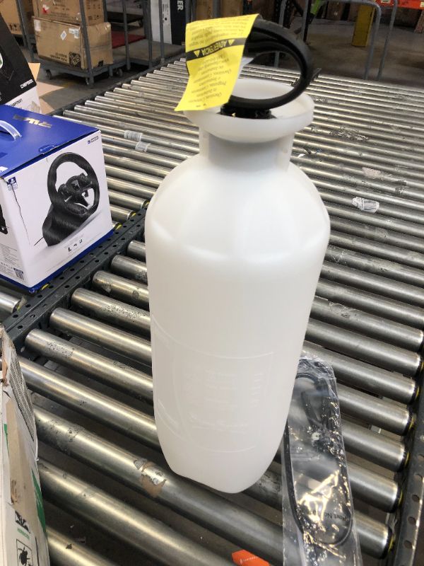 Photo 1 of 20003: 3-Gallon Lawn and Garden Sprayer