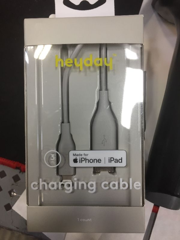 Photo 2 of  heyday 3' Lightning to USB-A Round Cable - Wild Dove