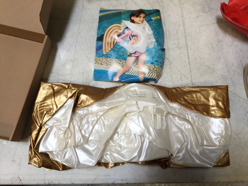 Photo 1 of Kids angel wing floatation device for pool