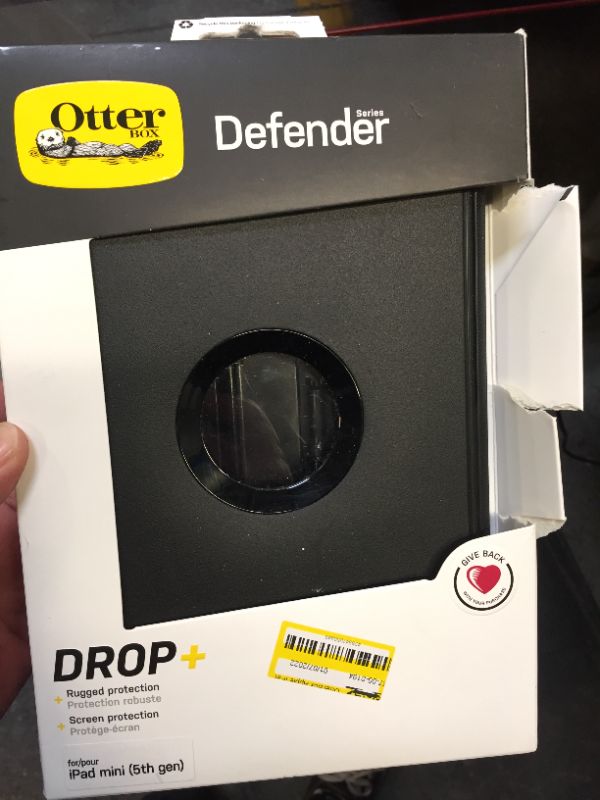 Photo 3 of OtterBox Apple iPad Mini 5 Defender Case - Black
