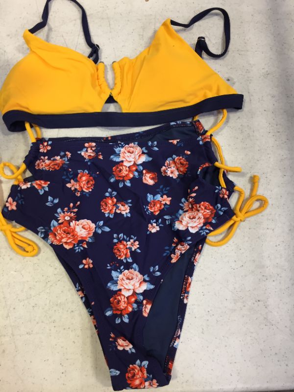Photo 2 of Colorblock Floral High Waisted Bikini Size M
