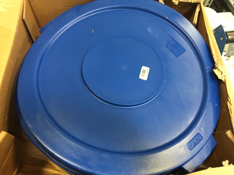 Photo 1 of 20 gal lids 