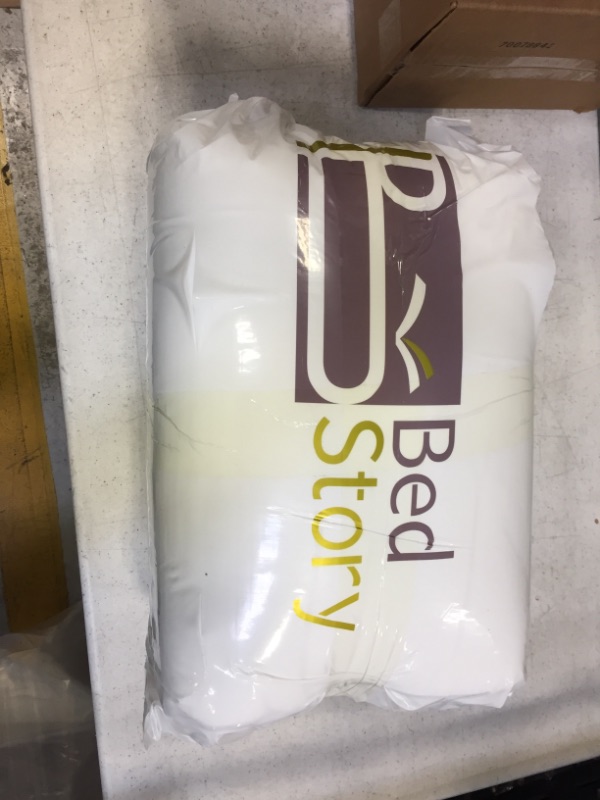 Photo 1 of BedStory Pillows for Sleeping 2 Pack Hotel Quality Hypoallergenic Pillows with Ultra Soft Fiber Fill Good for Back and Side Sleepers
