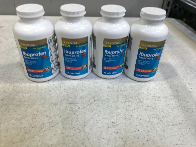 Photo 2 of Comprimidos de ibuprofeno analgésico / reductor de fiebre (0,007 oz), de GoodSense, 966559, Pastillas, 1, 1
bundle of 4 exp 1 2023