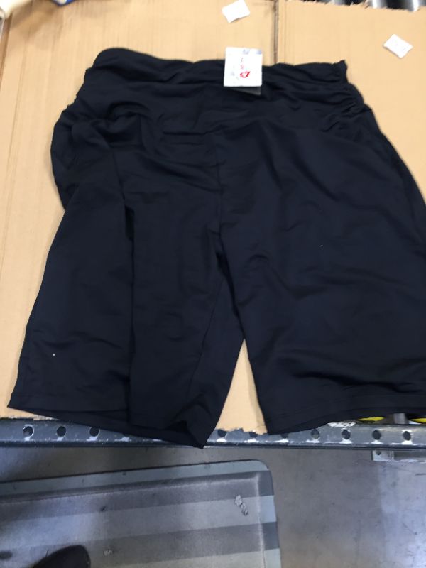 Photo 1 of LARGE WOMENS SPORTS SHORTS BLACK