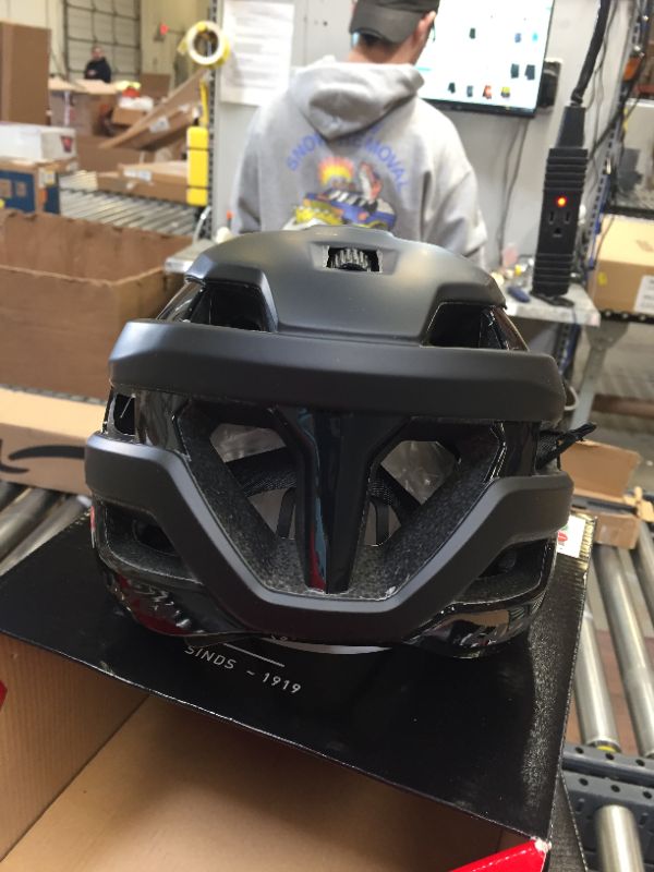 Photo 4 of Lazer Sphere MIPS Helmet 2021 - Matte Black small 
