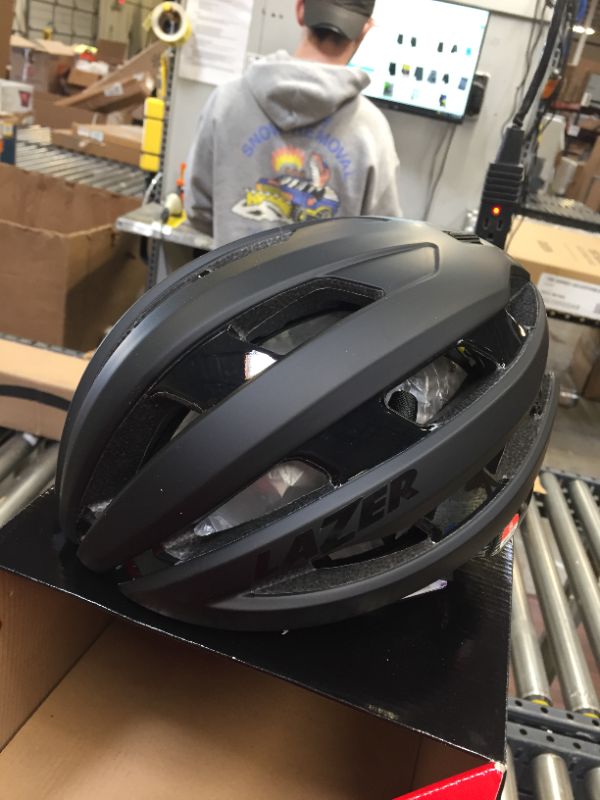 Photo 2 of Lazer Sphere MIPS Helmet 2021 - Matte Black small 

