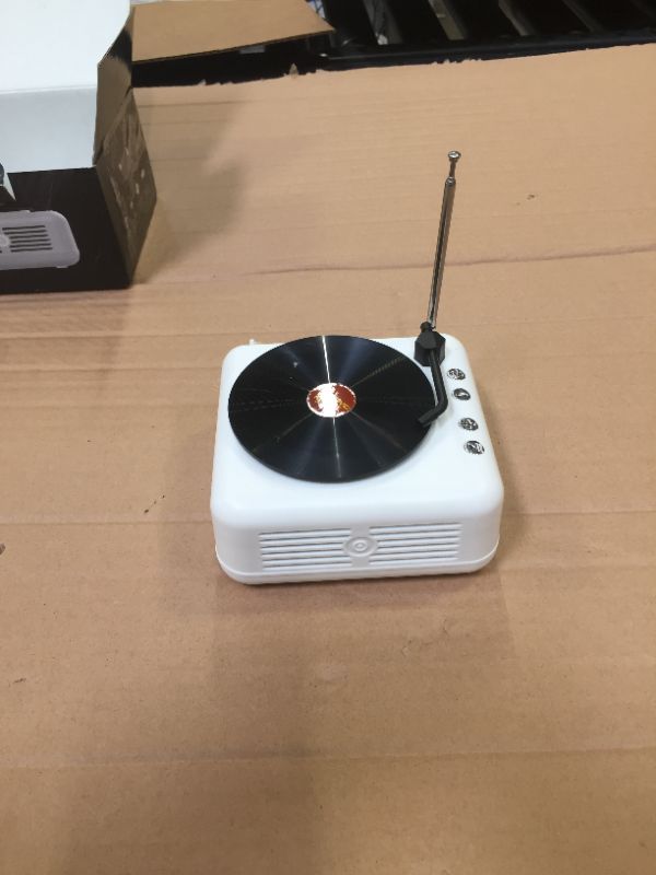 Photo 1 of Manovo Miniature Bluetooth Speaker