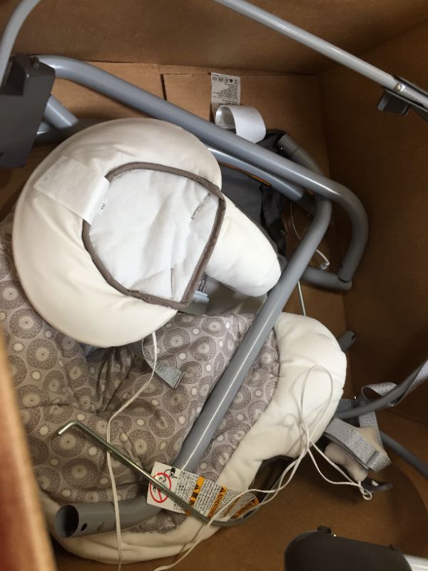 Photo 1 of Graco DuetSoothe Swing and Rocker
