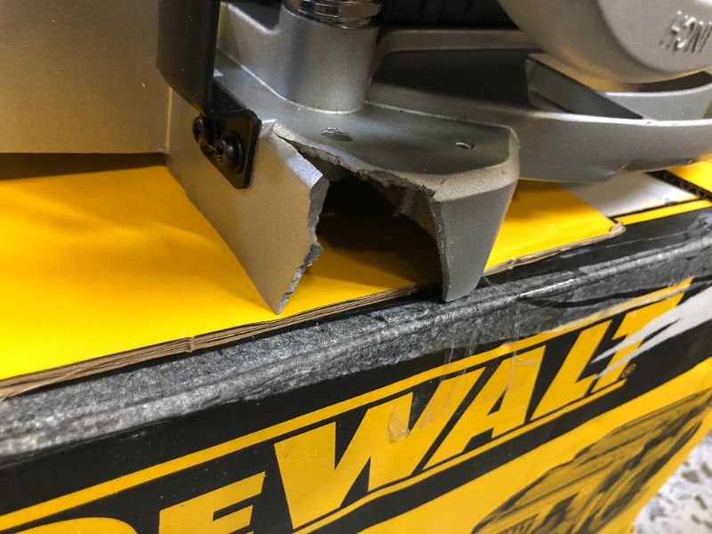 Photo 6 of DEWALT Thickness Planer, Two Speed, 13-Inch (DW735X)
