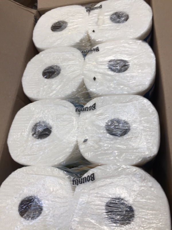 Photo 2 of Bounty Quick-Size Paper Towels, White, 8 Family Rolls = 20 Regular Rolls
