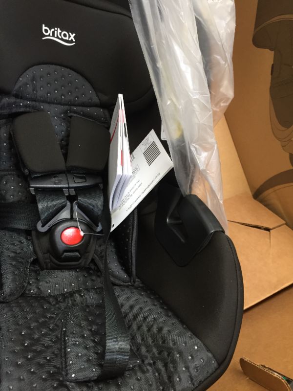 Photo 6 of Britax B-Free & B-Safe Gen2 Flexfit Travel System, Midnight
--- FACTORY SEALED ----