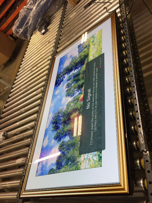 Photo 1 of LG OLED C1 Series 55” Alexa Built-in 4k Smart TV (3840 x 2160), 120Hz Refresh Rate, AI-Powered 4K, Dolby Cinema, WiSA Ready, Gaming Mode (OLED55C1PUB, 2021)
