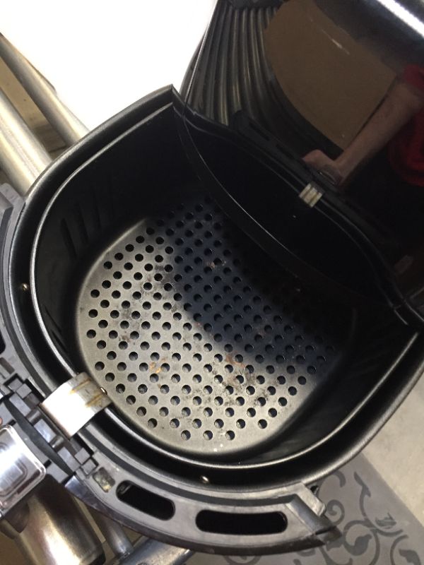Photo 1 of 8-in-1 5.8 Qt. Black Electric Air Fryer with Recipe Book