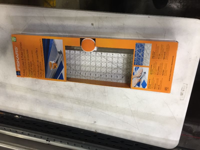 Photo 2 of Fiskars Rotary Cutter & Ruler Combo 6" x 24"