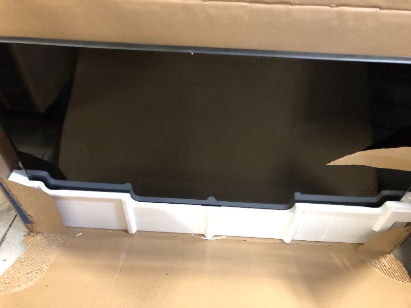Photo 2 of SAMSUNG 50-inch Class Crystal UHD TU-8000 Series - 4K UHD HDR Smart TV with Alexa Built-in (UN50TU8000FXZA, 2020 Model)
