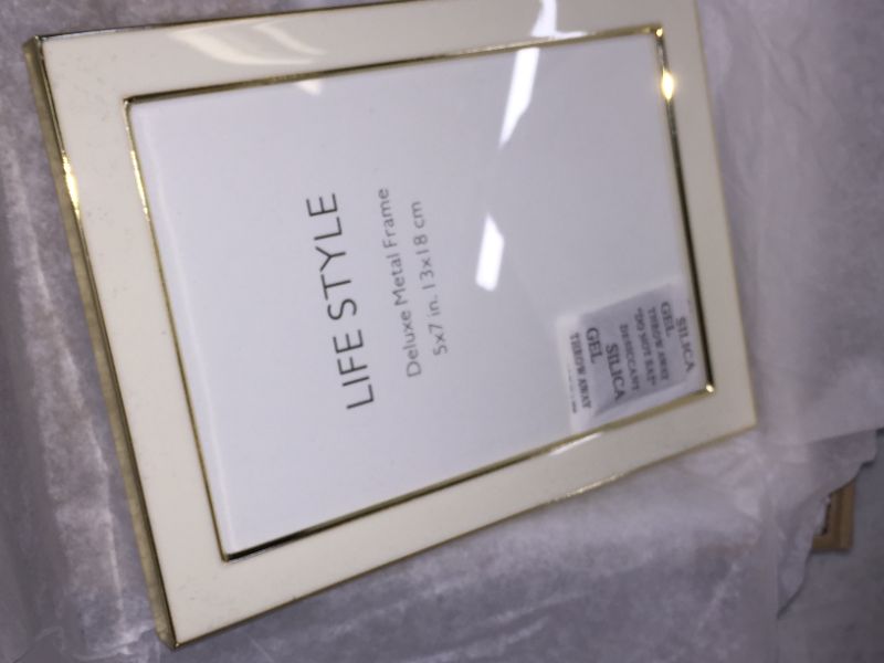 Photo 2 of Afuly 5x7 Picture Frame Elegant White Gold Brass Photo Frame Modern Style Decorative Wedding Gifts
