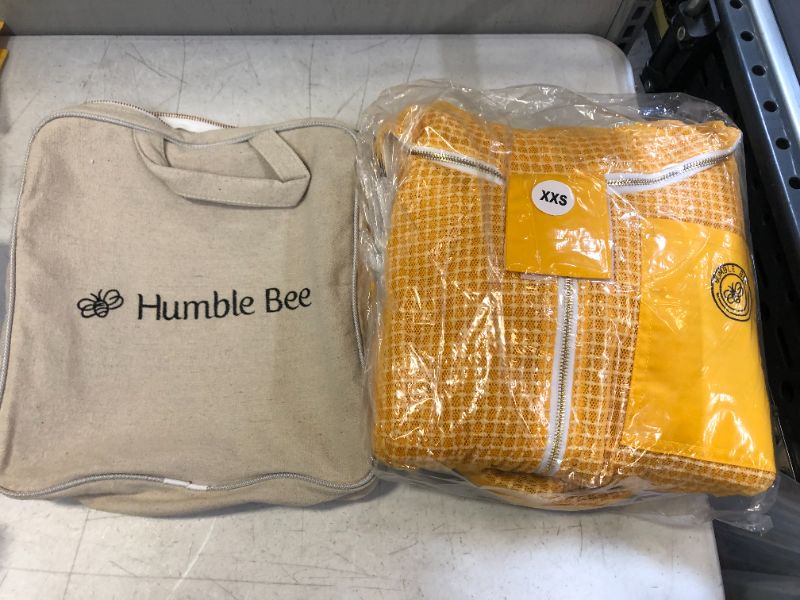 Photo 2 of Humble Bee 421 Aero Beekeeping Suit with Fencing Veil
