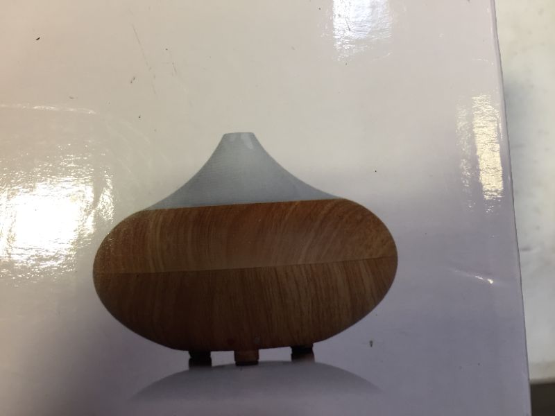 Photo 1 of Victsing aroma diffuser 