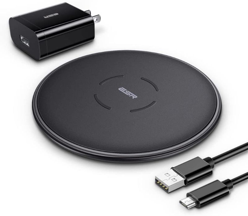 Photo 1 of ESR Wireless Charger Set, 7.5W/10W, with QC3.0 AC Adapter, Fast-Charging Compatible with iPhone 11/11 Pro/11 Pro Max/XS/XR, Galaxy S10/S10+/S10e/Note10, 5W Charging for Google Pixel 3/4, Other Devices
