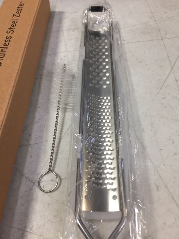 Photo 3 of 2in stainless steel zester grater