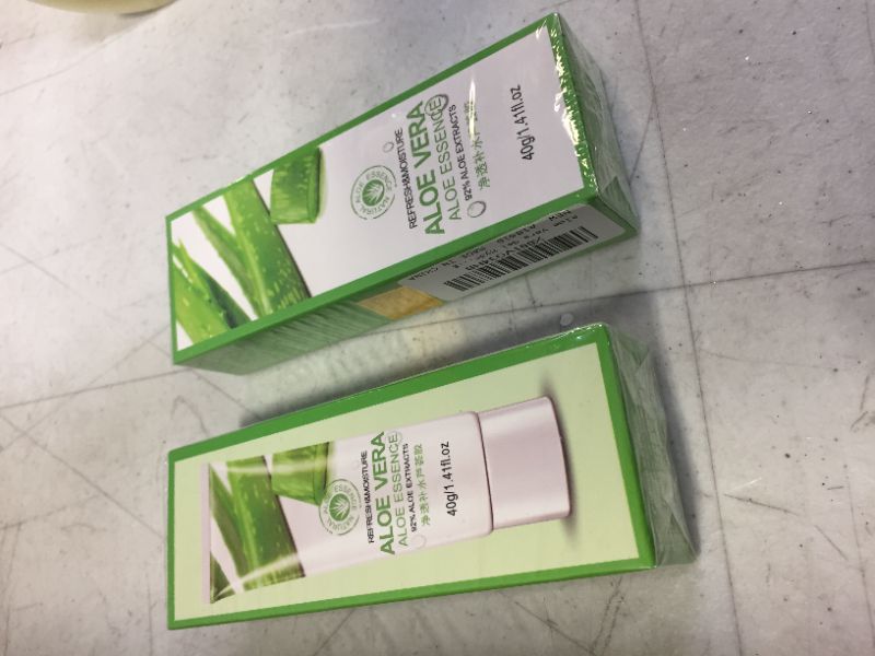 Photo 2 of 2 pack of Aloe Vera Soothing & Moisture Gel Moisturizer, 1.41fl.oz/40g