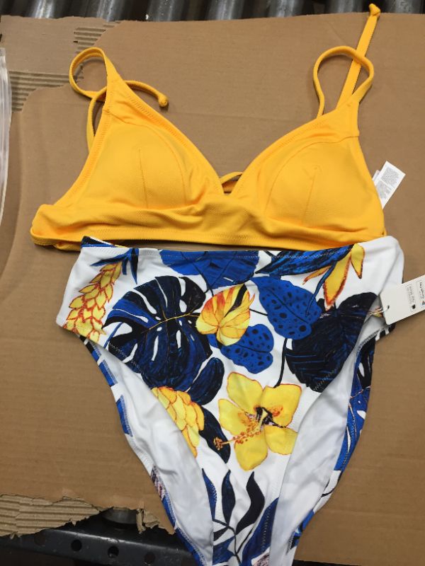 Photo 1 of CUPSHE WOMEN'S SIZE XL TWO PIECE BATHING SUIT 