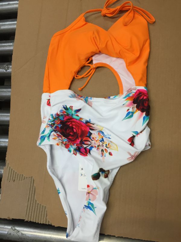 Photo 1 of CUPSHE WOMEN'S SIZE SMALL ONE PIECE BATHING SUIT