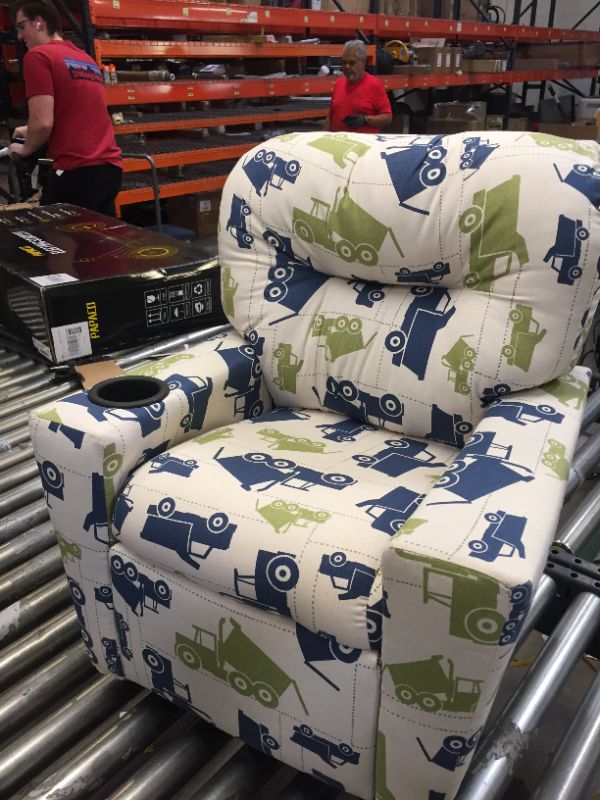 Photo 1 of Dozydotes Cup Holder Recliner in Dump Truck
